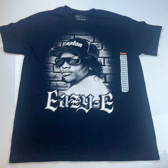 Spencer’s Eazy-E T Shirt S48-60 - Picture 1 of 2